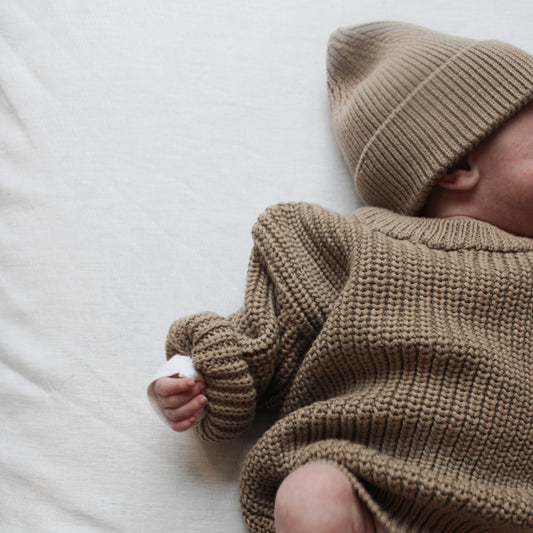 Guapoo beanie taupe newborn