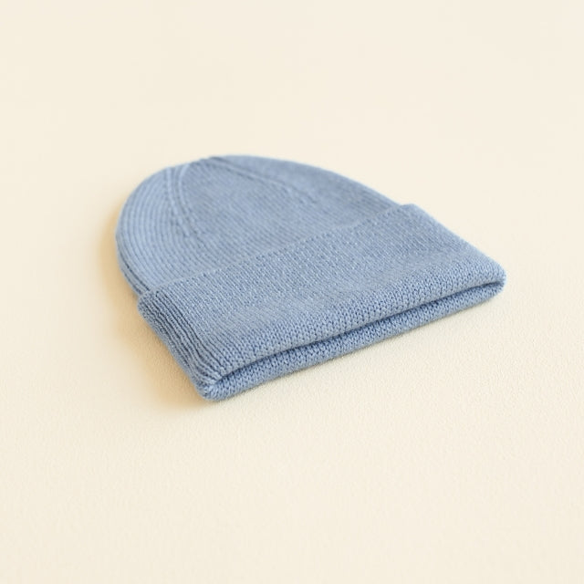 wol beanie light blue hvid 